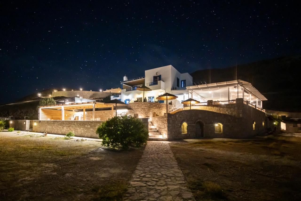 Psaravolada Hotel Milos Strand van Agia Kiriaki Buitenkant foto