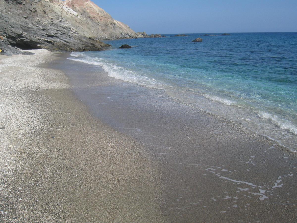 Psaravolada Hotel Milos Strand van Agia Kiriaki Buitenkant foto